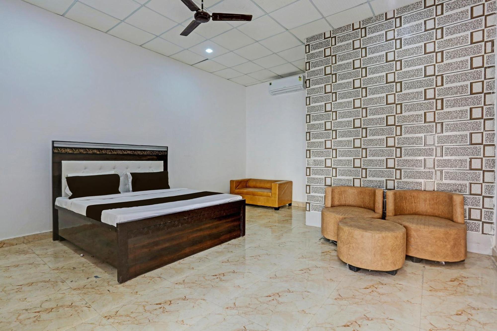 Hotel O Murliwala Wedding Palace And Resort Samalkha Eksteriør billede